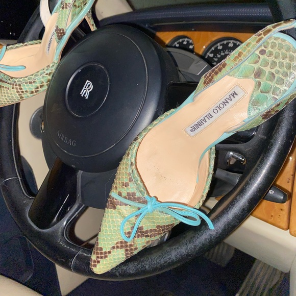 Manolo blahnik kitten heels - Picture 3 of 8